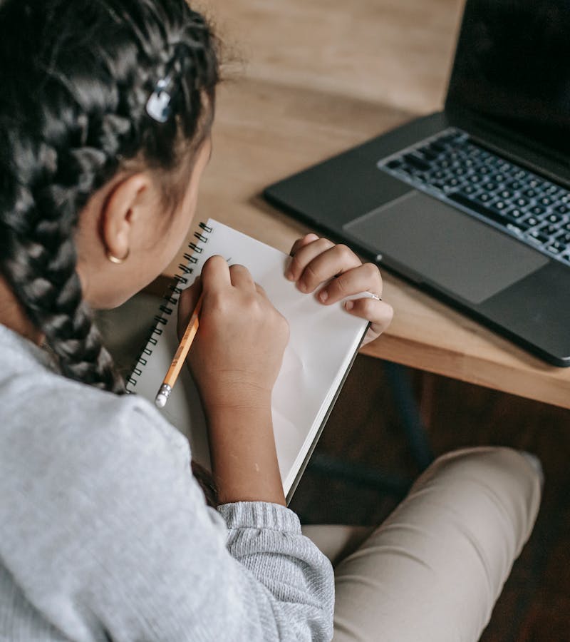 pexels-photo-5905885